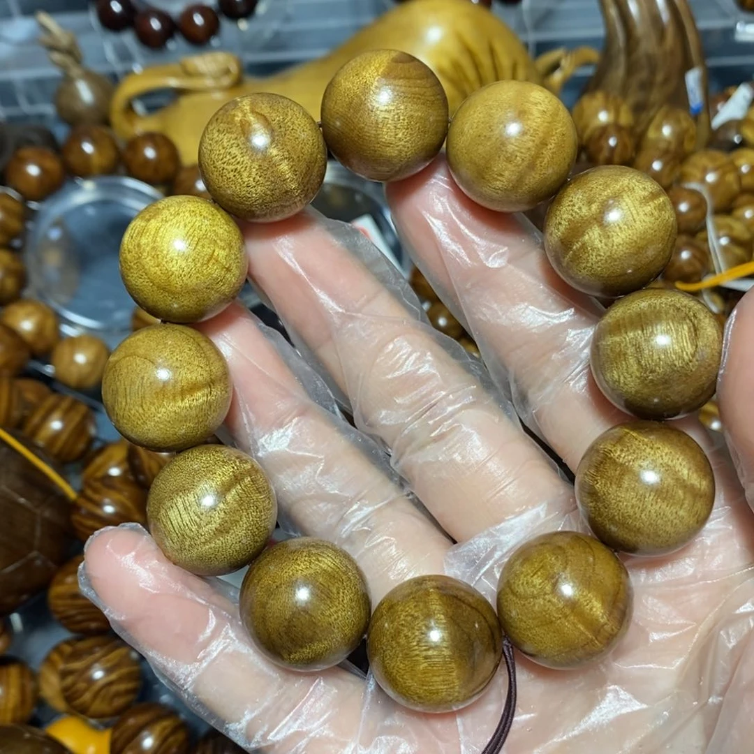 金丝楠木雕工艺品20