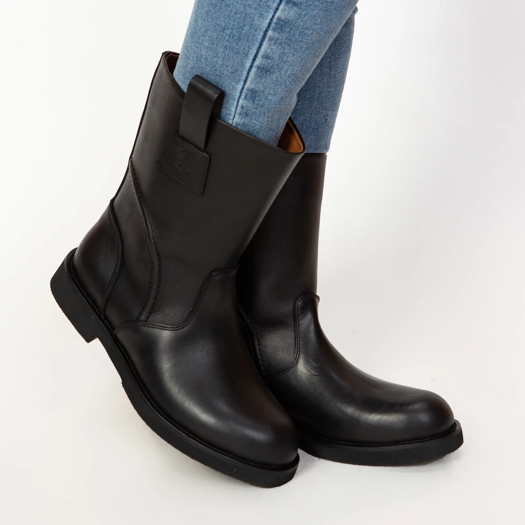 阿娜日012-1圆头中筒靴民族风里外全皮修面皮马丁靴时尚炫酷复古