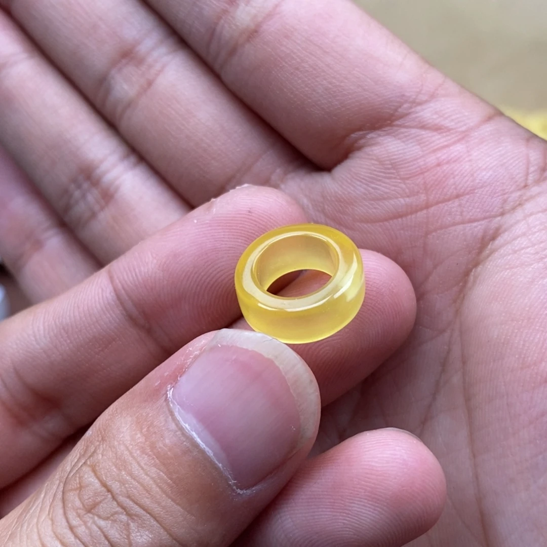 琥珀未镶嵌珠宝奇石9内径