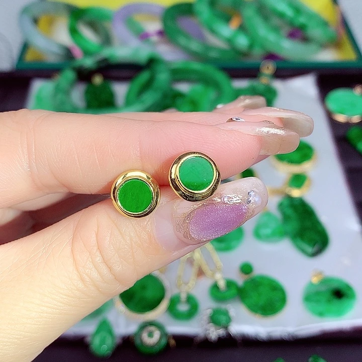 翡翠颈饰银S925镶嵌翡翠