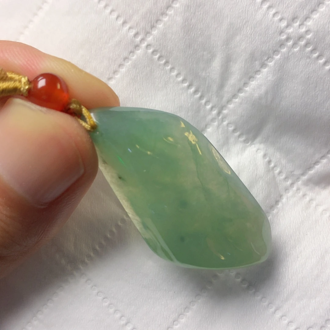 翡翠未镶嵌颈饰223