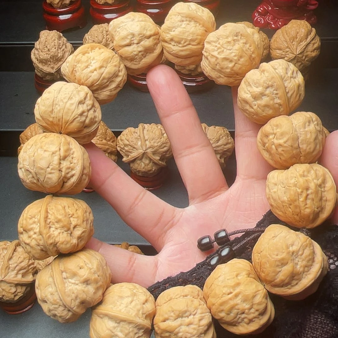 文玩核桃把件手持……