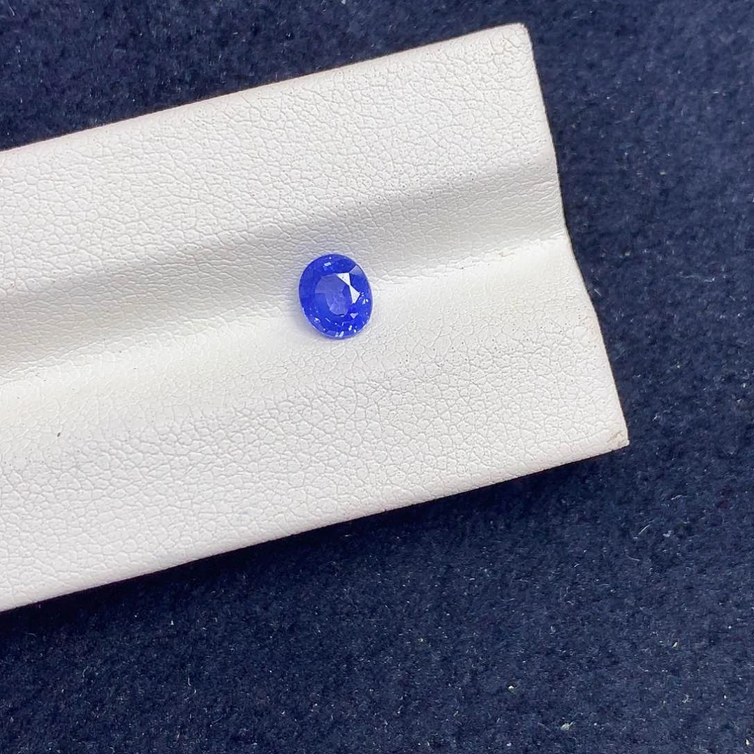 蓝宝石裸石未镶嵌0.88c t