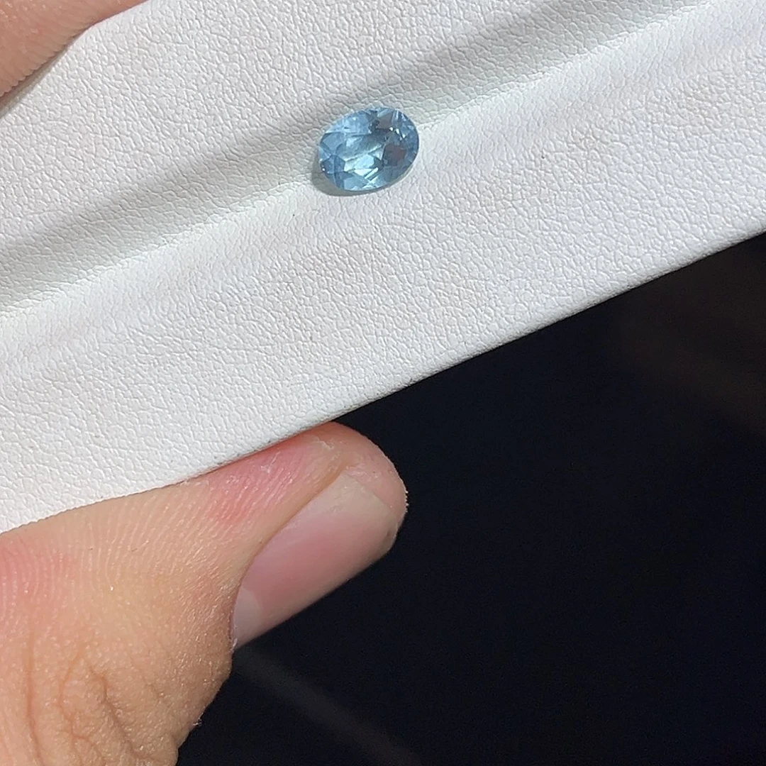 海蓝宝石裸石裸石82分