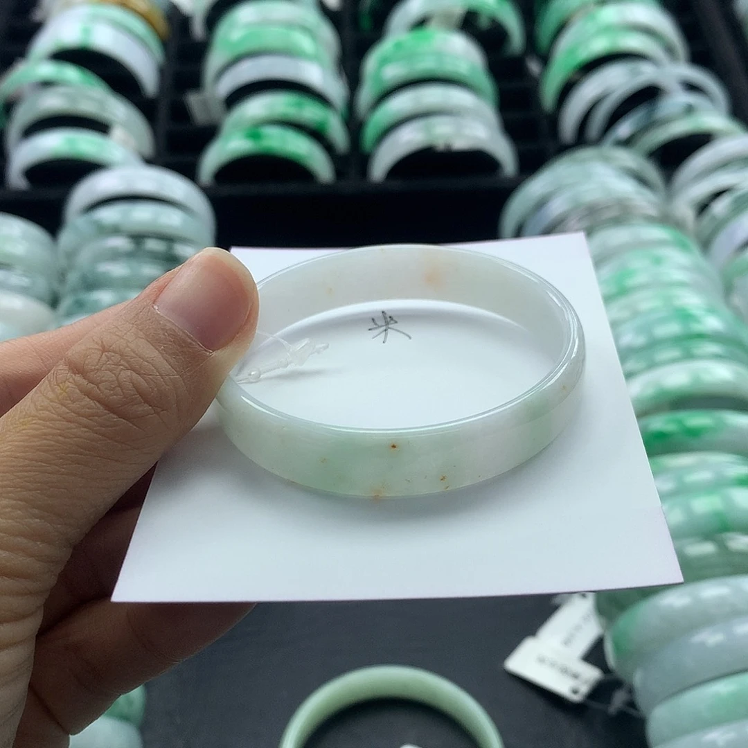 未镶嵌手镯翡翠公主51-52