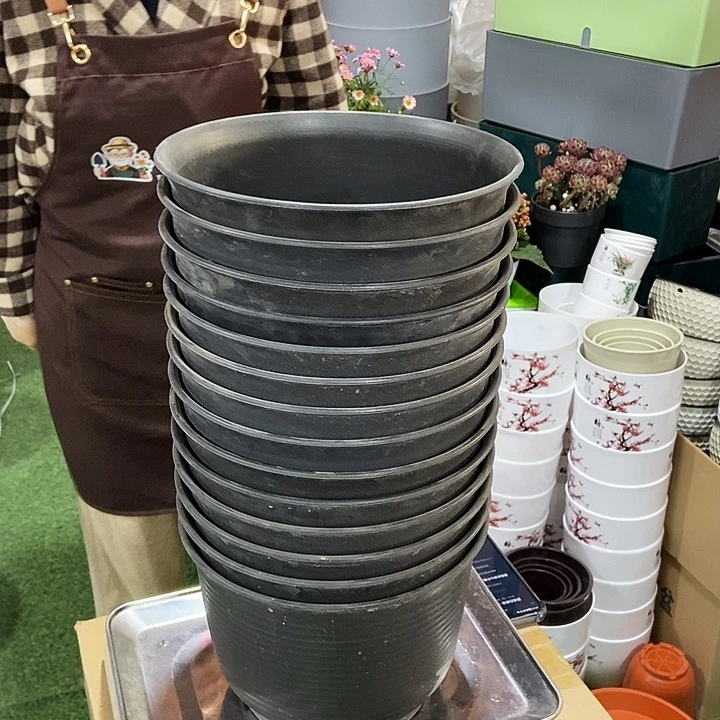 塑料矮陶口23高17黑色无拖14个