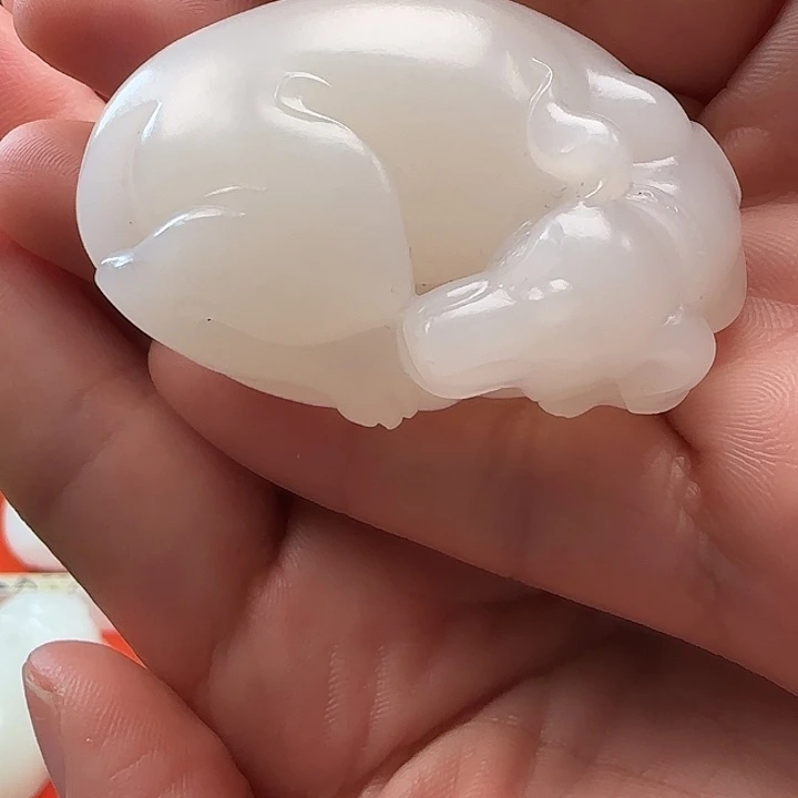 和田玉（糖玉）未镶嵌颈饰