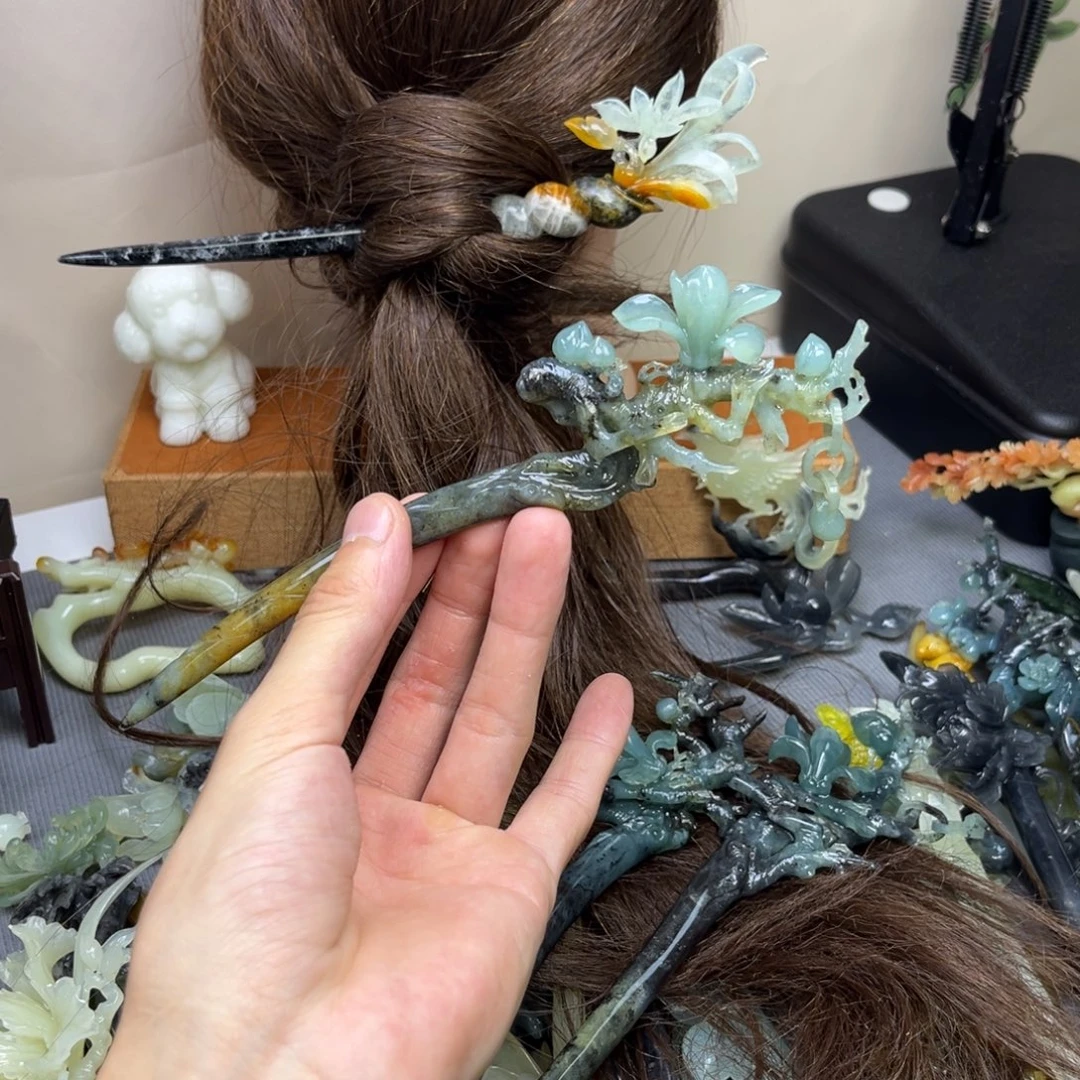 余***米蛇纹石玉合金发饰