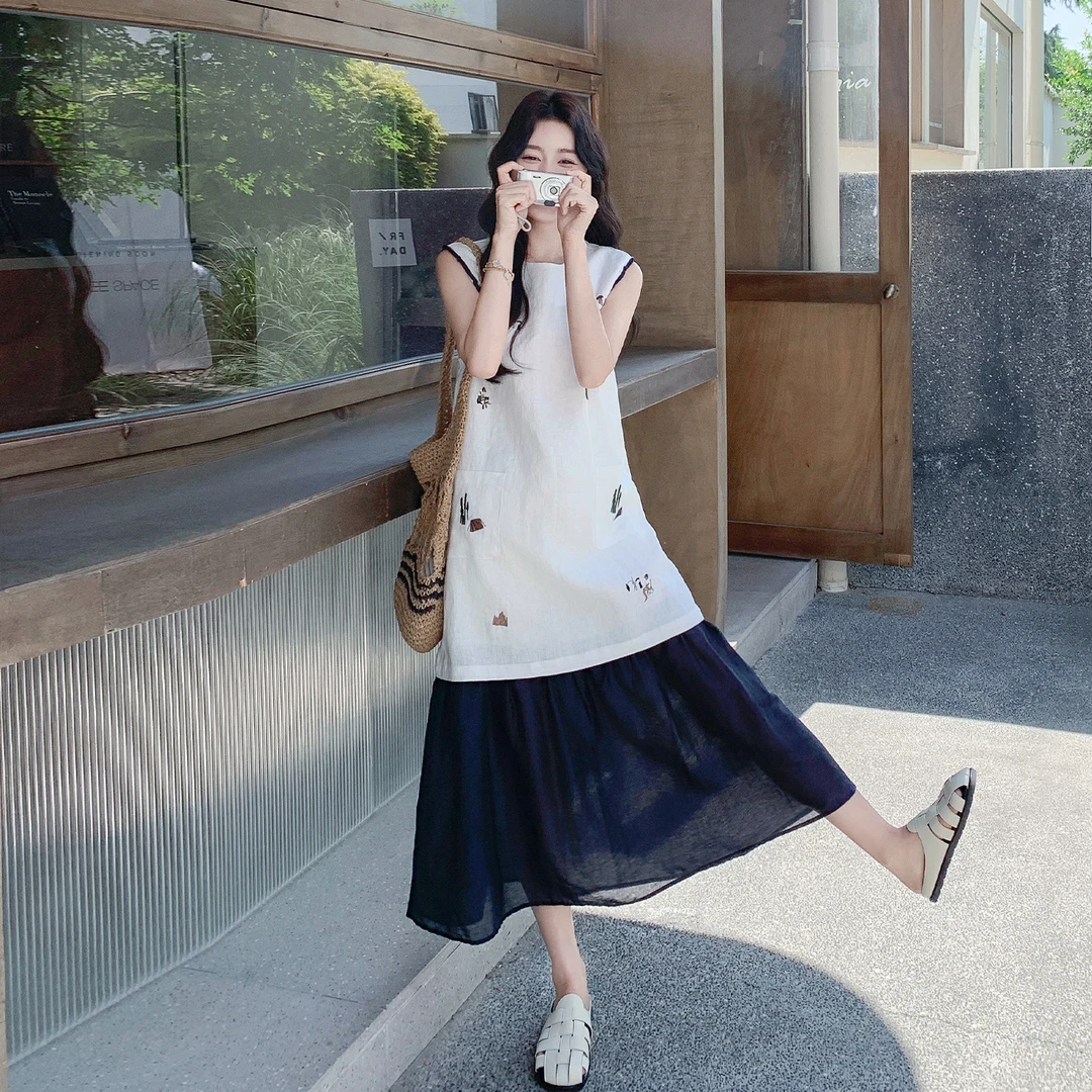韩系卡通刺绣拼接假两件连衣裙女2025夏季新款洋气宽松无袖背心裙