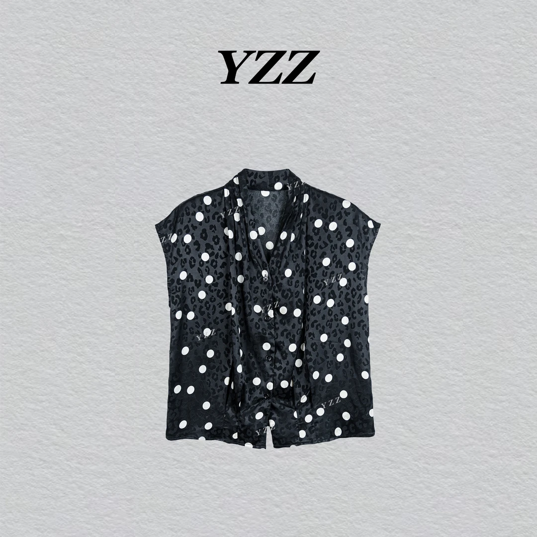 YZZ 夏日黑白波点缎面V领显瘦豹纹上衣 811107