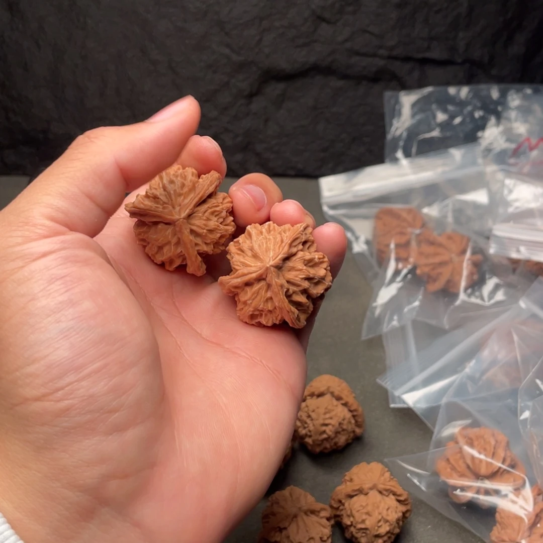 吊坠文玩核桃盘山三棱