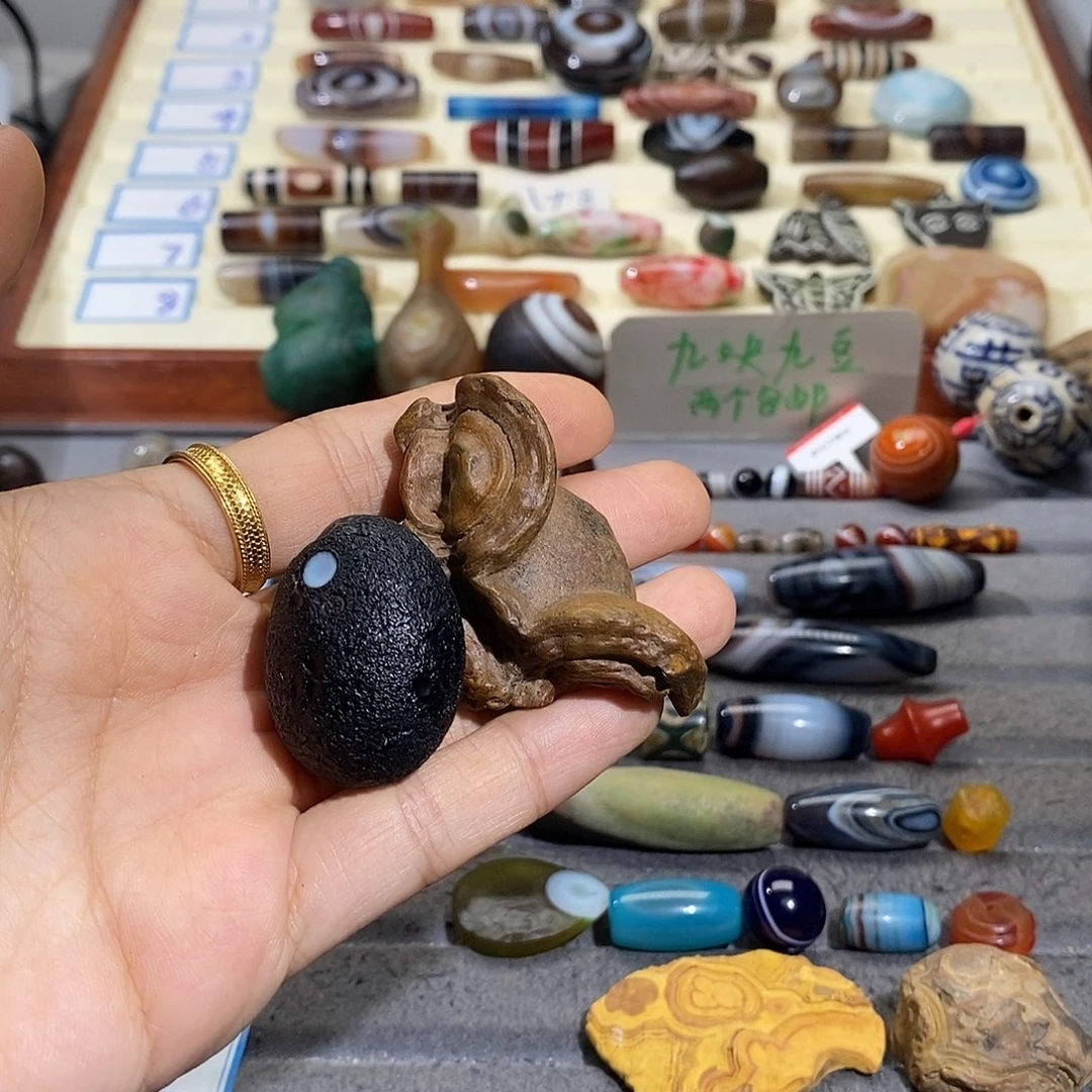 财***源玛瑙/玉髓合金颈饰