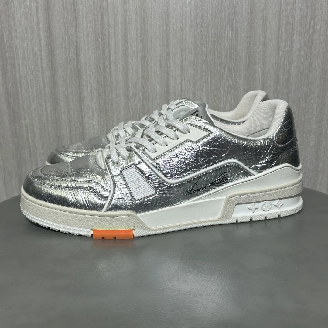 99新 LouisVuitton/路易威登 42.5码 trainer 液态银 低帮板鞋