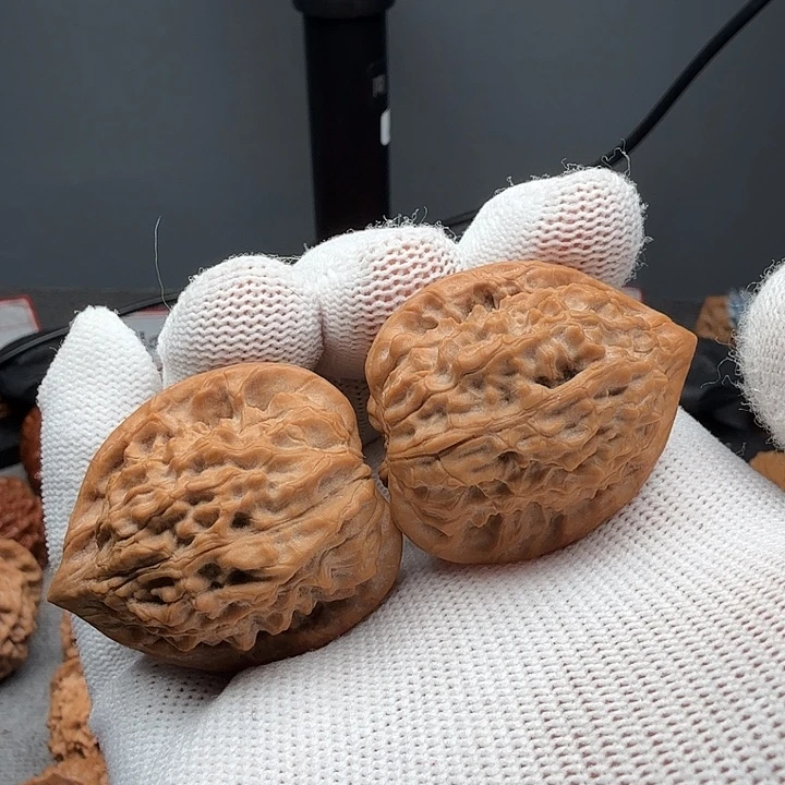 原***作文玩核桃吊坠秦皇陵原树鸡心