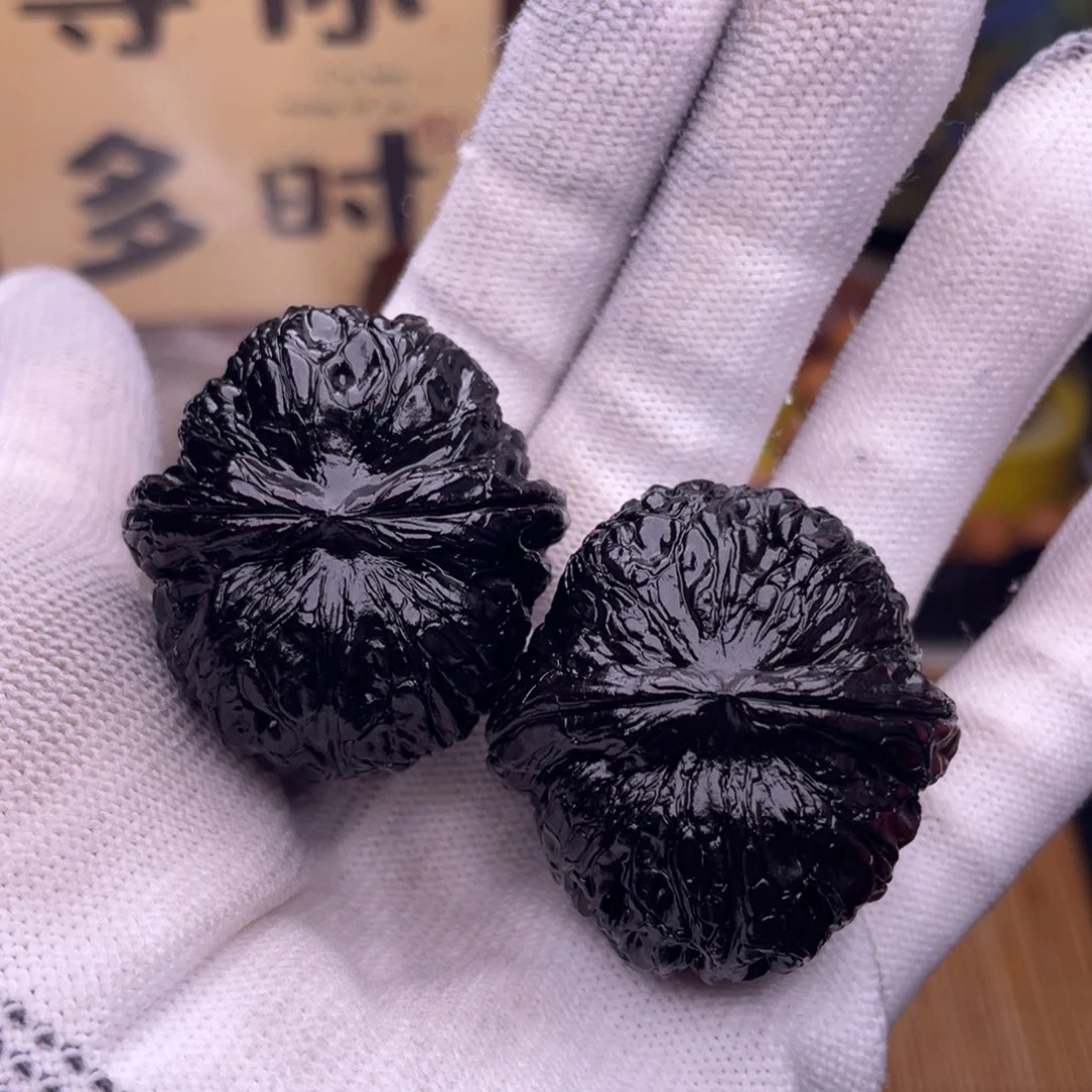 文玩核桃把件元宝