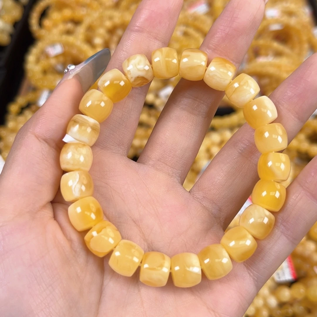 裸石琥珀未镶嵌金白妖花精工10.7