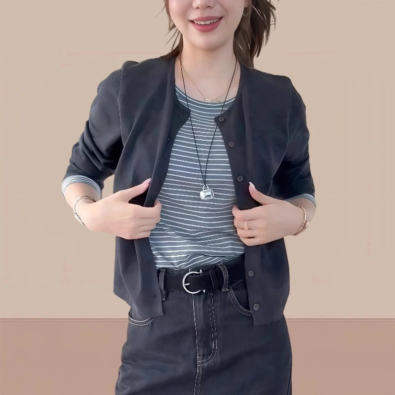 出游服装女时尚温柔风假两件针织衫宽松圆领拼接条纹长袖短外套