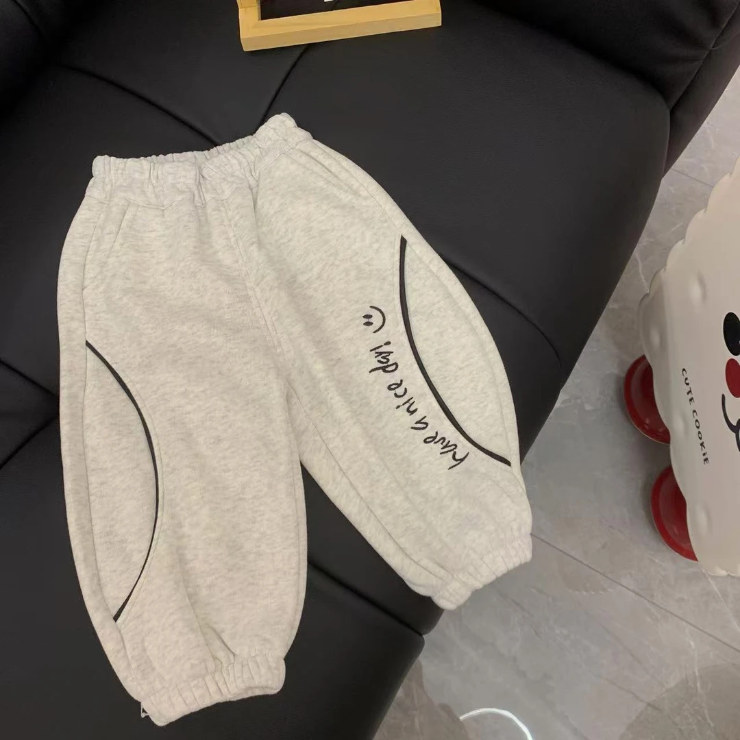 冬款孤品整首卖了就没的加绒儿童卫裤 百搭好看