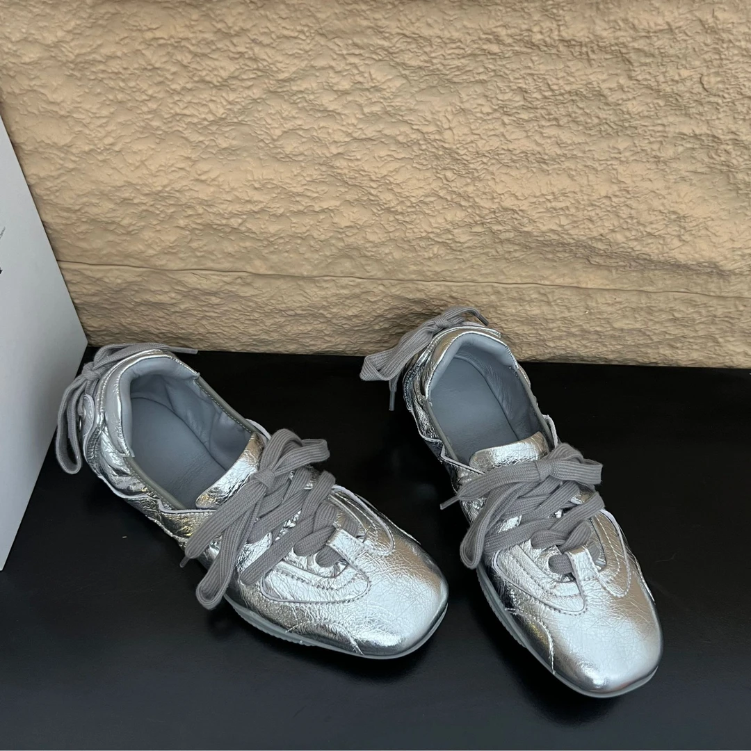 超舒适~圆头鞋带芭蕾舞鞋ins25年新款真皮爆裂纹时尚潮流单鞋