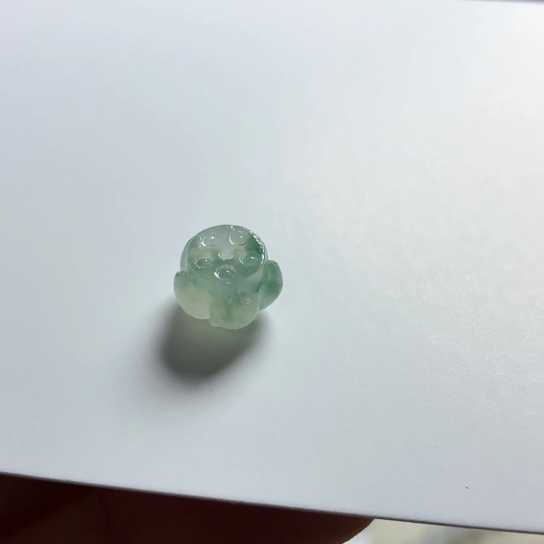 定制翡翠未镶嵌莲花