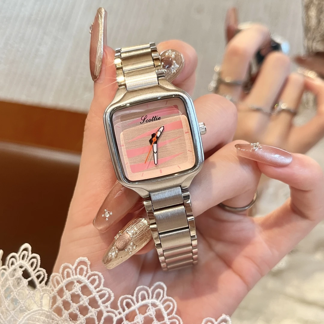 新款夏日清新多巴胺个性女士手表高级感时髦女防水钢带手表 9718