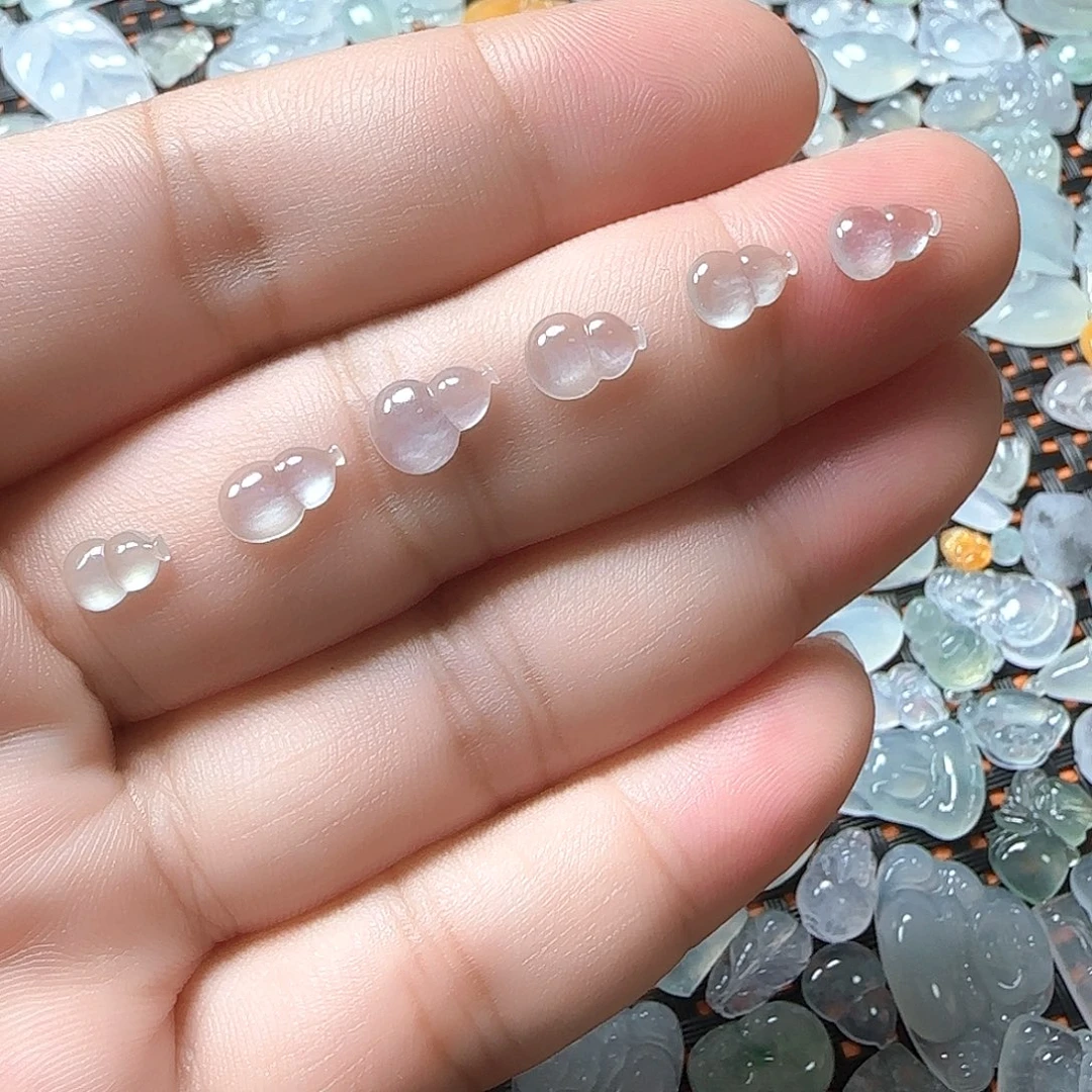 未镶嵌定制翡翠翡翠