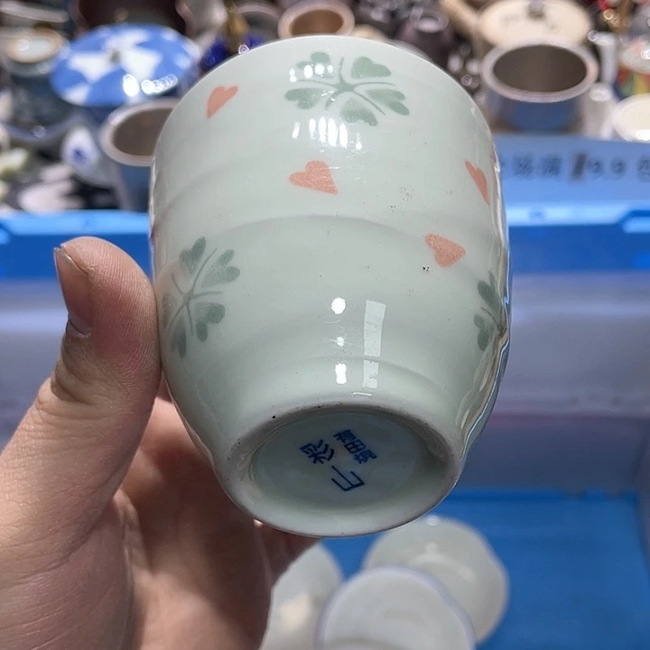 瓷片饿到想哭就哭出来