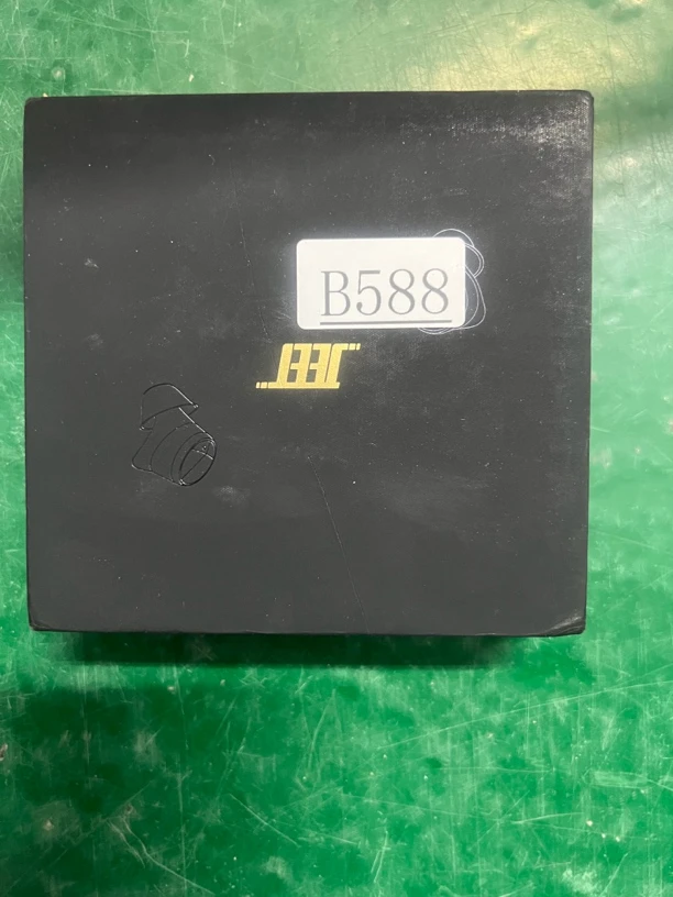 9新  捡漏jeet Air plus蓝牙耳机编号B588 耳机仓 仅拆封成色
