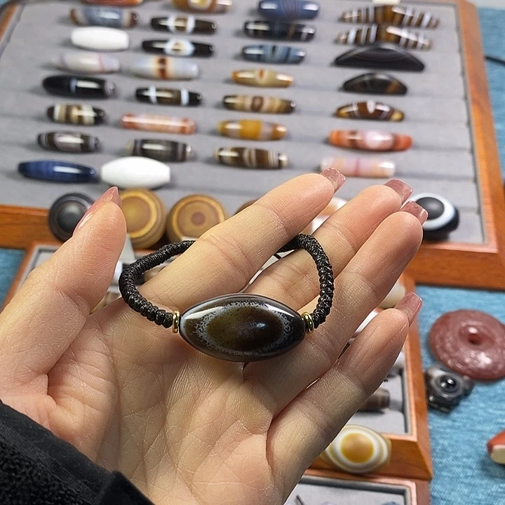 玛瑙/玉髓合金颈饰