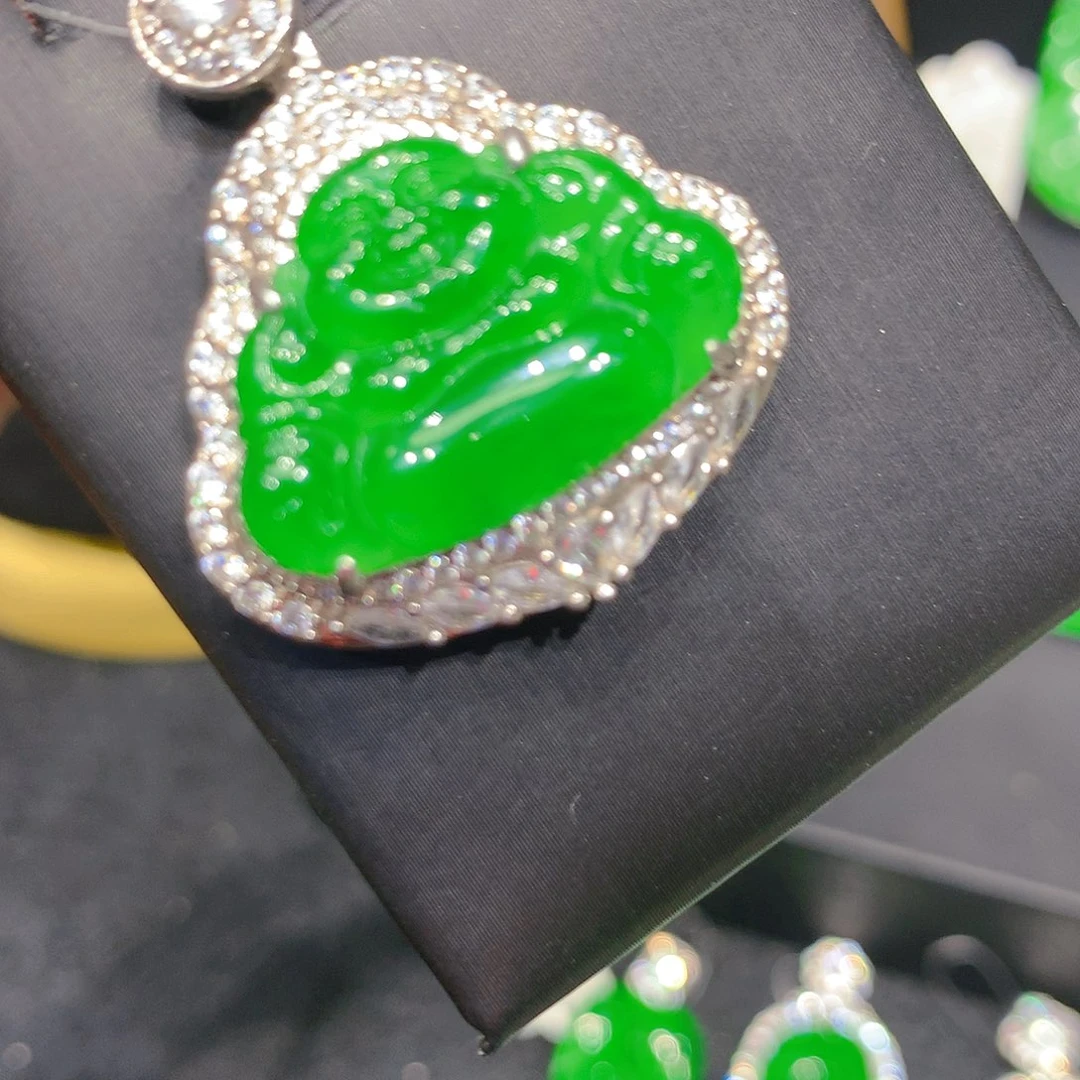 颈饰银S925镶嵌翡翠00003