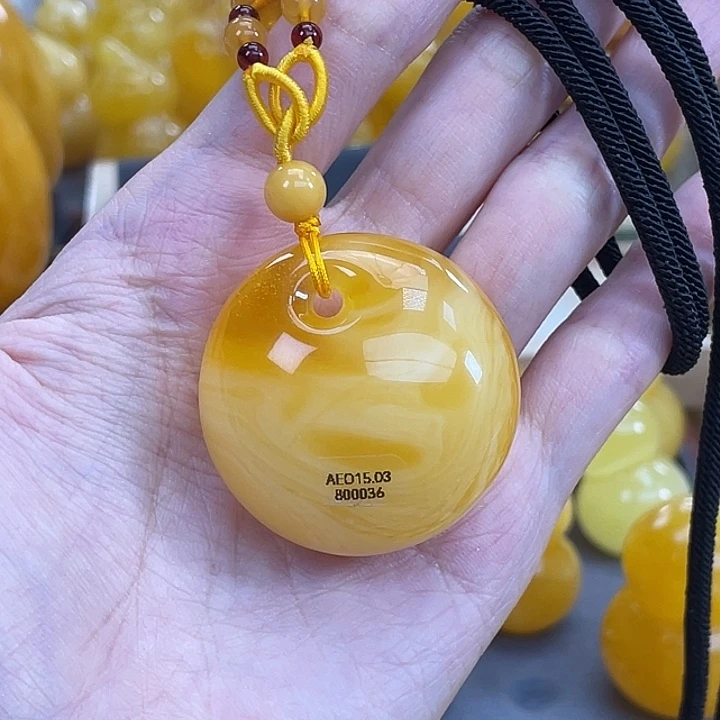 琥珀未镶嵌珠宝奇石琥珀蜜蜡J15