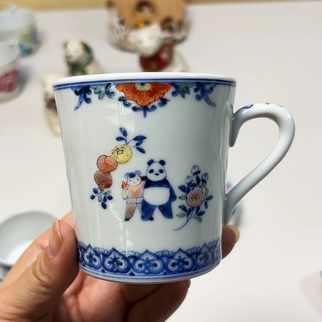 瓷绫部史织。