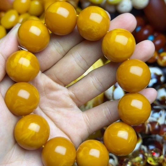 琥珀未镶嵌手链蜜蜡