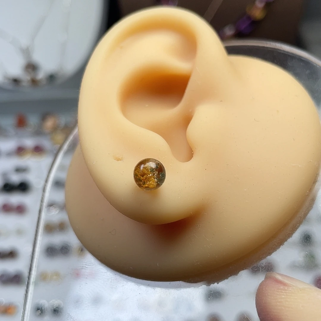 装****银S925镶嵌耳钉水晶6mm
