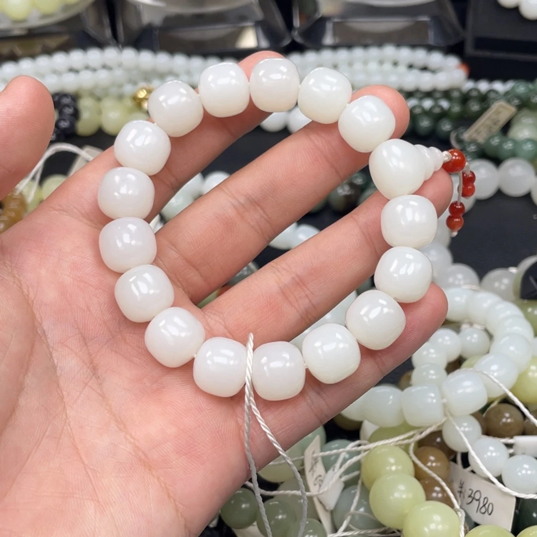 华***力和田玉未镶嵌手链