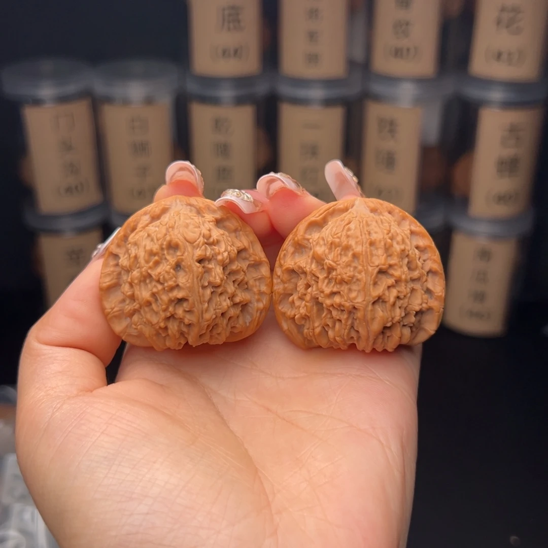 十***声吊坠文玩核桃南蒋石