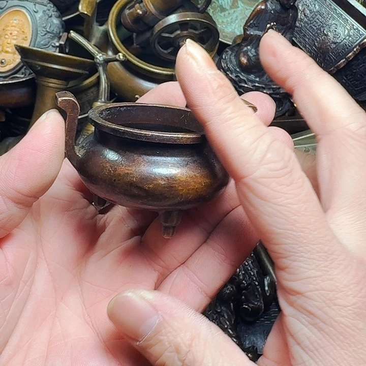 铜器摆件收收藏藏