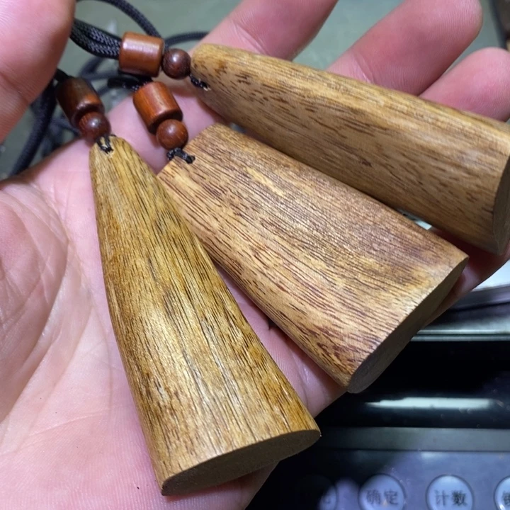 沉香沉香碎屑@*柬埔寨