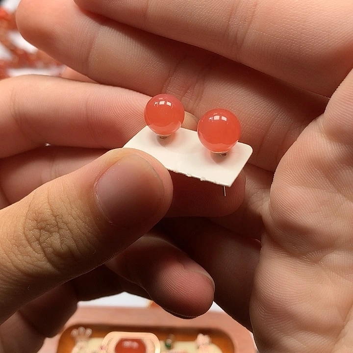 南红玛瑙银S925镶嵌耳饰