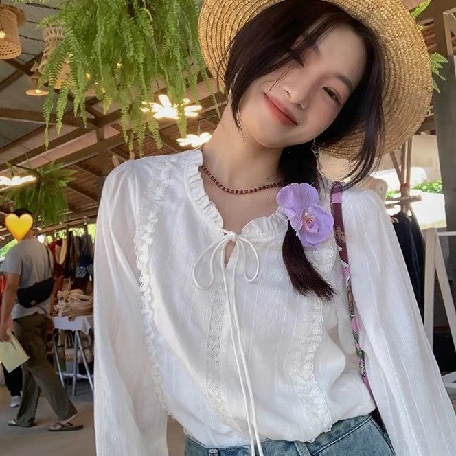 白色别致系带长袖衬衫女宽松2025设计法式气质上衣衬衣新款