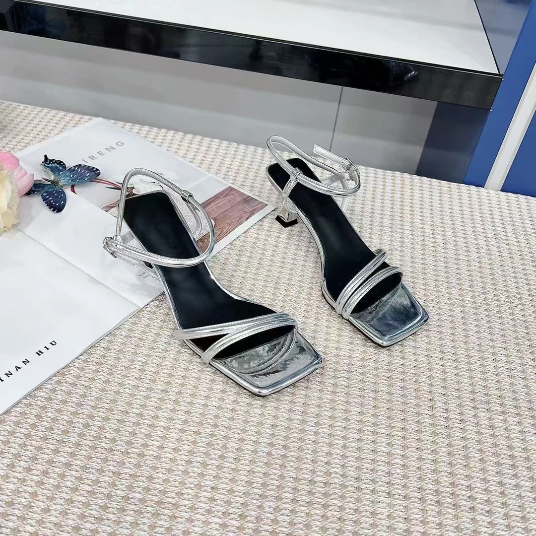 237028 新款法式气质百搭时尚细跟凉鞋