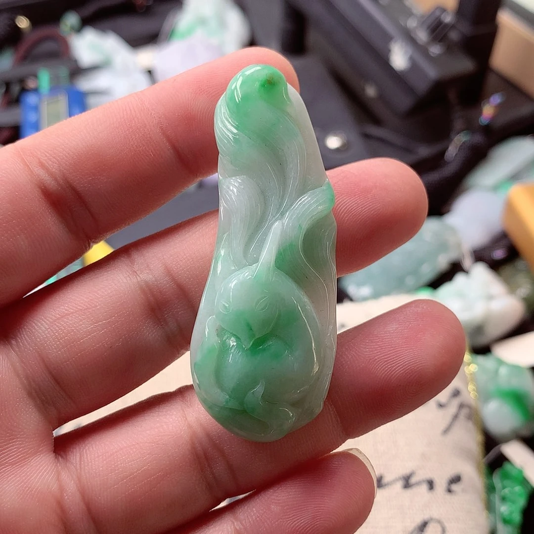 翡翠吊坠(不含链)未镶嵌兴****！