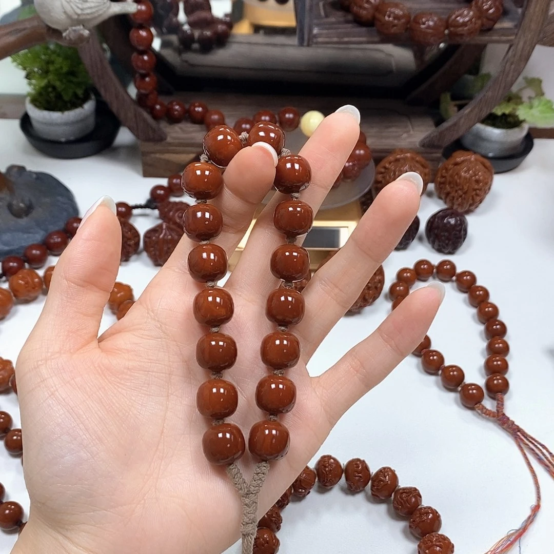 橄榄核把件哒*的老型手持