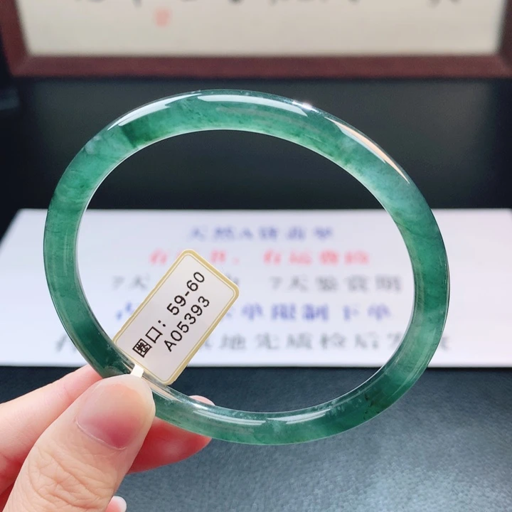 翡翠未镶嵌手镯翡翠手镯88