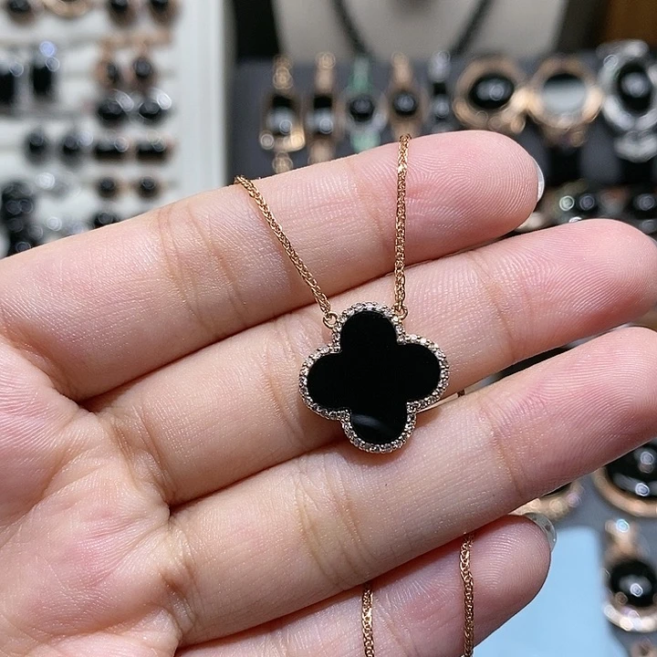 翡翠18K金镶嵌套链小草