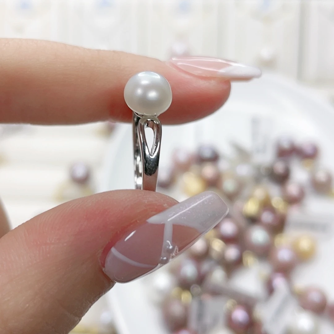 淡水珍珠吊坠(赠链)未镶嵌