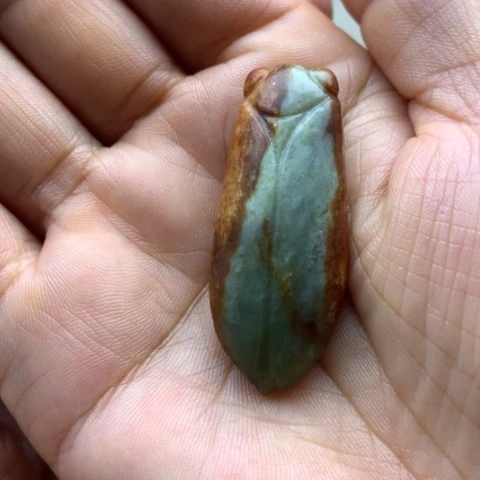 【闪购商品】未镶嵌岫岩河磨玉(透闪石质玉)挂件