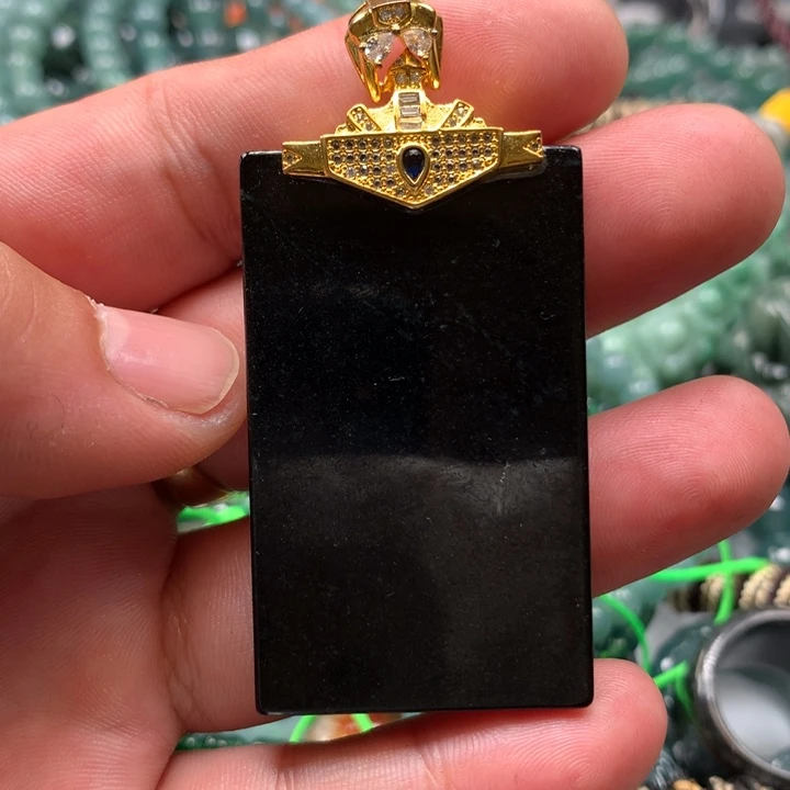 翡翠颈饰未镶嵌保真天然a货翡翠