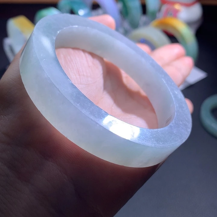 定制翡翠翡翠手镯未镶嵌