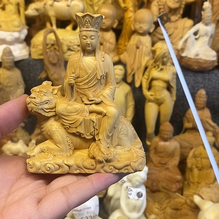 黄杨木黄杨木瑕疵地藏
